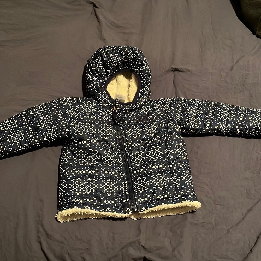 The North Face Kids’ Warm Storm Waterproof Hooded Jacket blue pattern size 6-12m